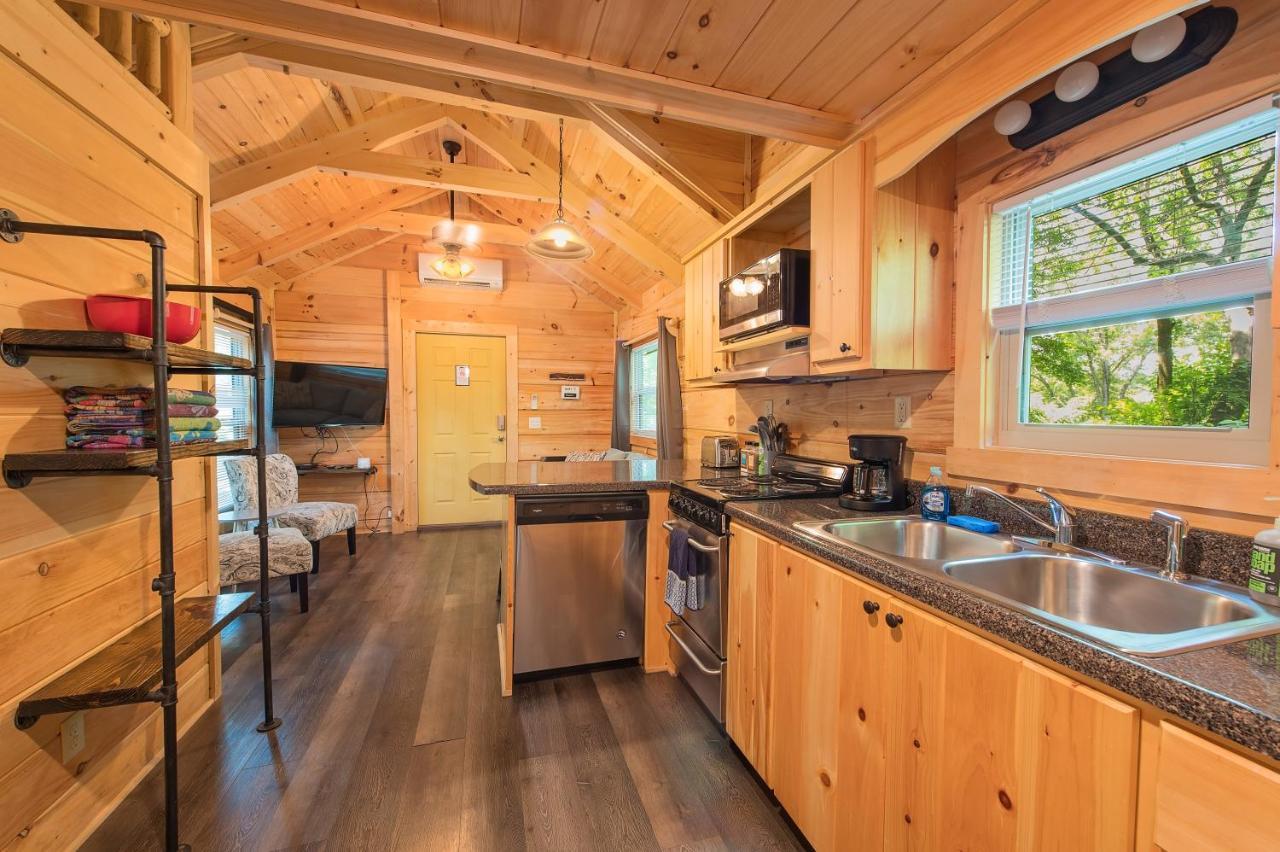 Eden Cabin Forested Tiny Home On Lookout Mtn 채터누가 외부 사진