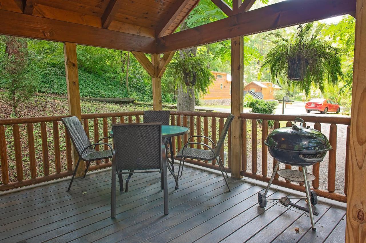 Eden Cabin Forested Tiny Home On Lookout Mtn 채터누가 외부 사진